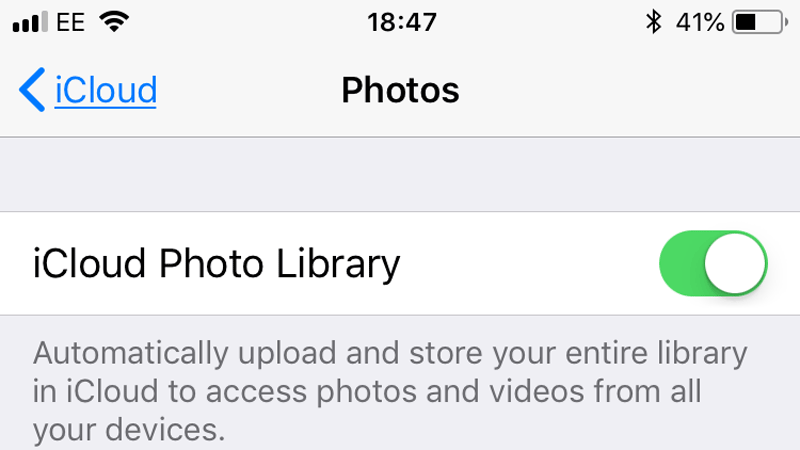 Désactiver la bibliothèque de photos iCloud pour réparer l'iPhone indique qu'il n'y a pas assez de stockage, mais il y en a
